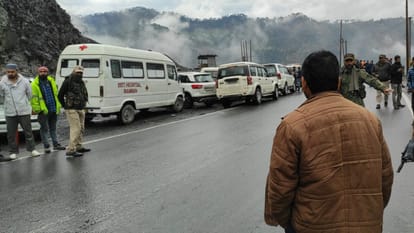Ramban Accident News: Taxi Fell Into A Deep Gorge In Ramban On Jammu Srinagar National Highway