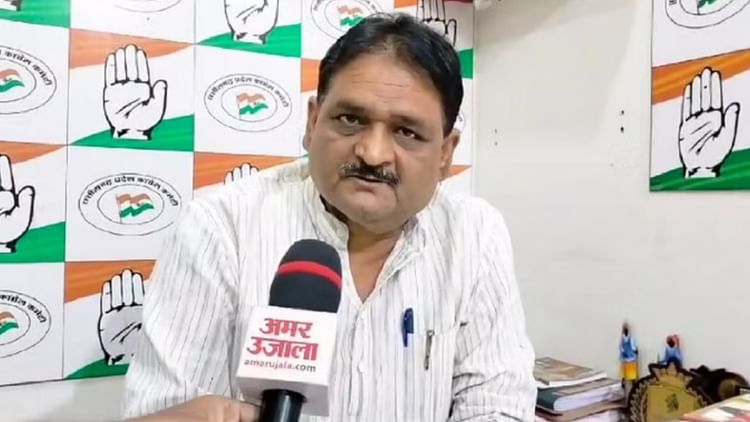 'जादूगर की तोते में तो बीजपी की जान ईवीएम में': कांग्रेस ने कहा- इनकम टैक्स का नोटिस केंद्र सरकार की तानाशाही