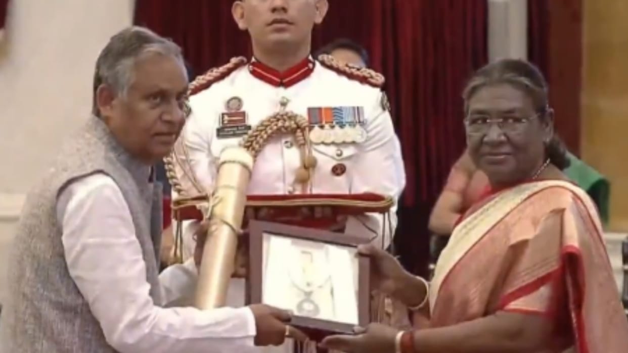 CM Yogi Adityanath welcomes giving Bharat Ratna to Karpuri Thakur.