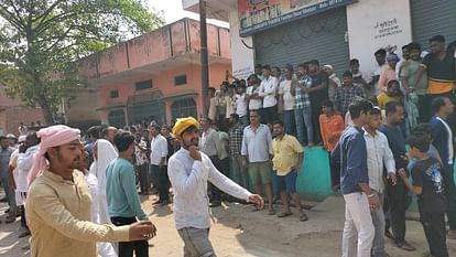Mukhtar Ansari Funeral Updates: Crowd Gathered for Funeral procession of Mukhtar Ansari in Ghazipur