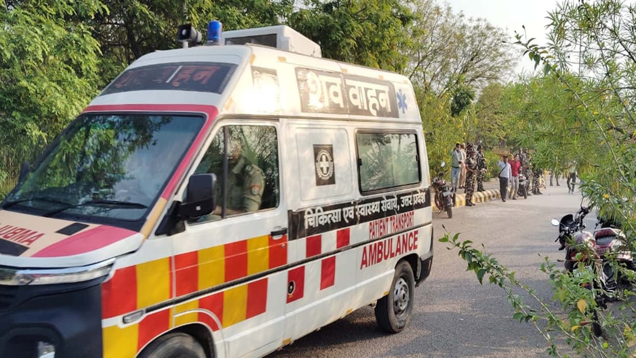 Due to fear of police, people did not come near Mukhtar after being admitted to medical college till his death