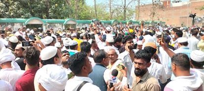 Mukhtar Ansari Funeral Updates: Crowd Gathered for Funeral procession of Mukhtar Ansari in Ghazipur