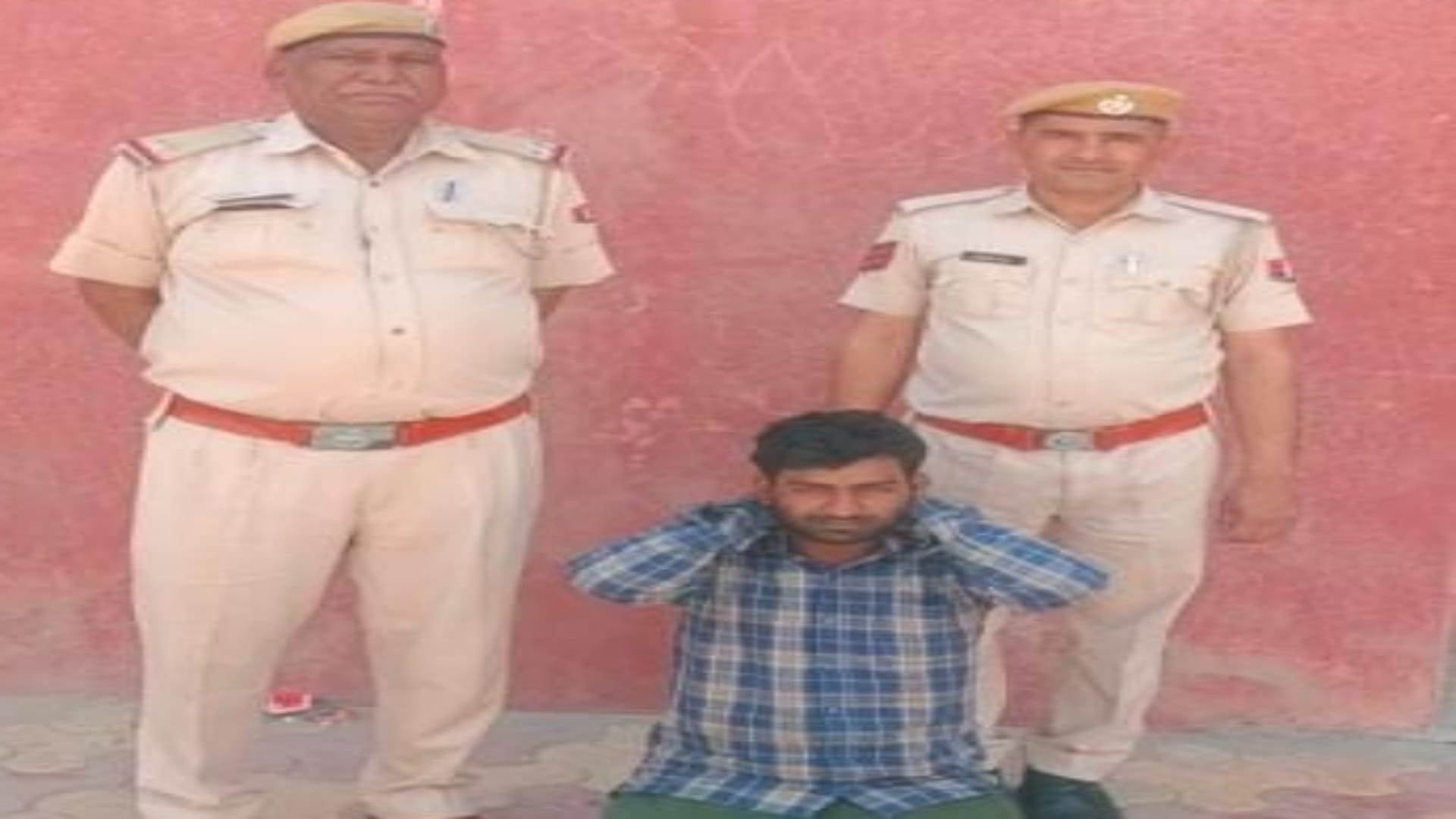 पकड़ा गया तस्कर