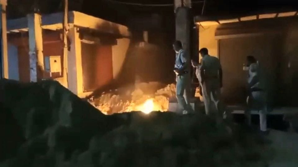 Worker dies due to fire in IGL pipeline in Delhi