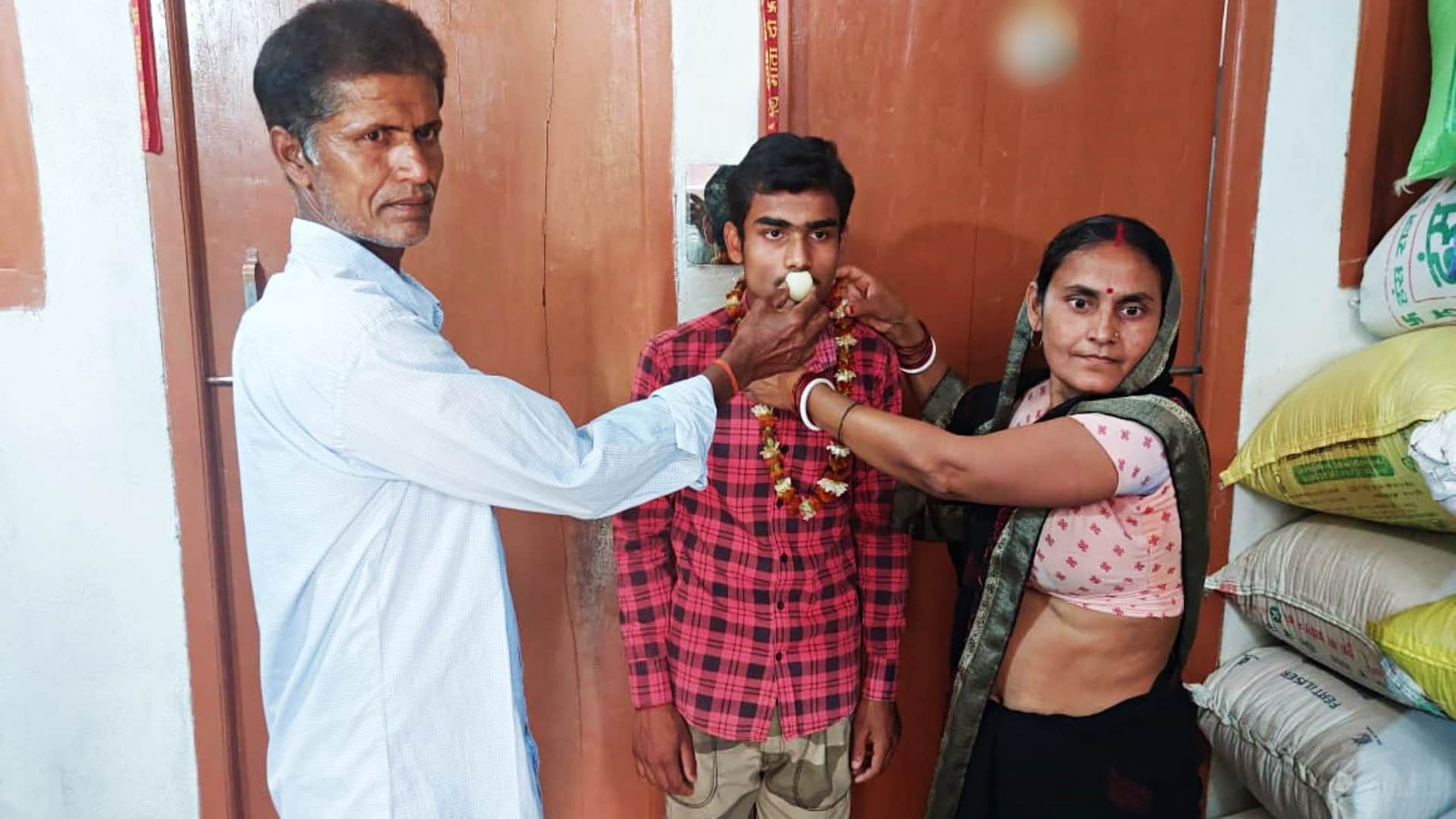 Bihar Matric Result: Satish Kumar topped the district in Nalanda, Kajal Kumari secured second position