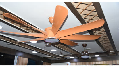 This time, in view of the heat, new technology ACs and coolers have been brought in Gorakhpur market.
