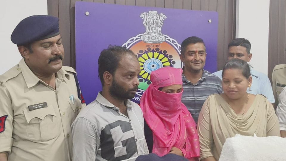 Police arrested two accused in youth murder case  in Durg