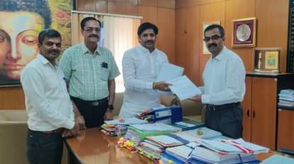 भाजपा ने दिग्विजय सिंह और नकुलनाथ की आयोग से की शिकायत