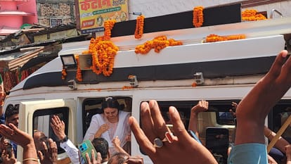 Bihar News: Lalu family reached Hariharnath Temple, Misa, Rohini were also seen along with RJD supremo; saran