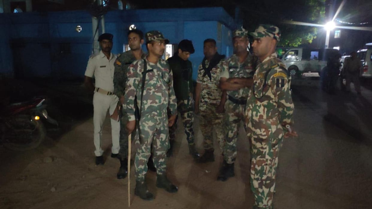 Miscreants shot Bajaj Finance employee in bhojpur