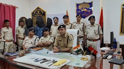Begusarai: एचडीएफसी बैंक लूट मामले में पुलिस को मिली सफलता, घटना में शामिल तीन आरोपी गिरफ्तार Police got success in HDFC bank robbery case