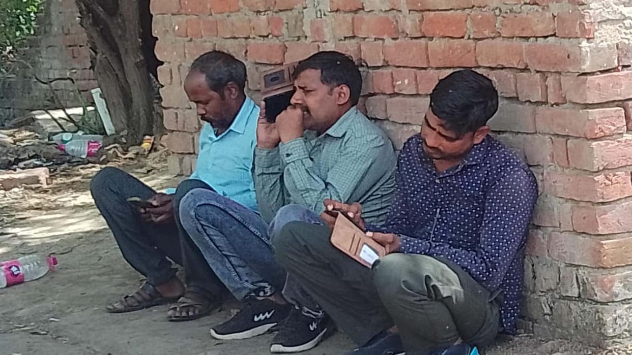 Jalaun: Patient admitted in medical college jumped from third floor, died