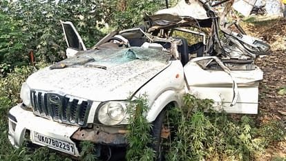 Four died in Moradabad: No turn on road...system is blind, family lost their life due lack system