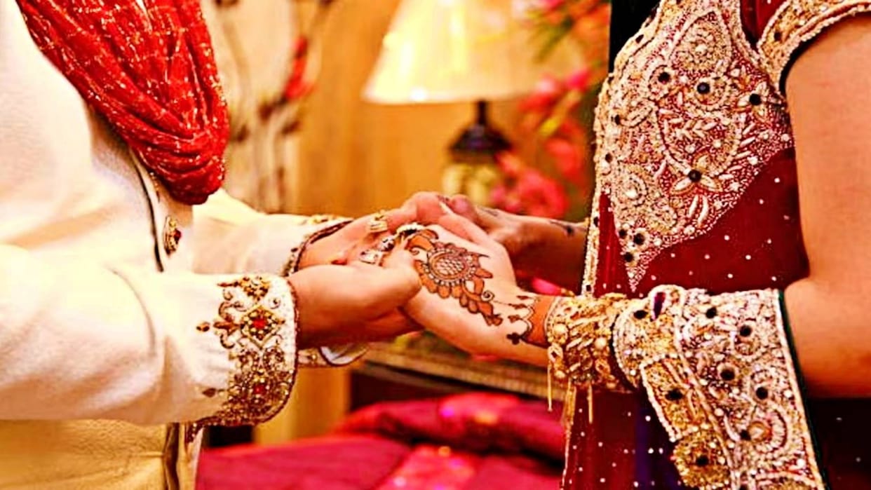 Ujjain new bride not coming to her in-laws house after marriage because there is no toilet in house