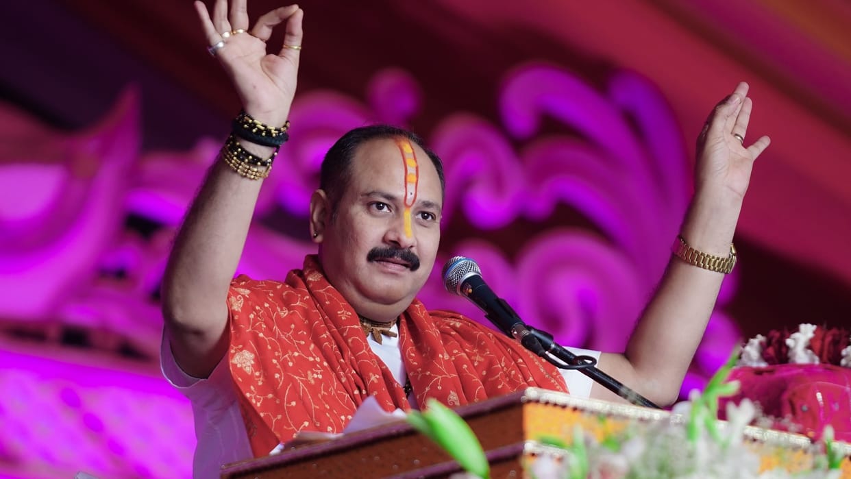 Pandit Pradeep Mishra injured coconut hit his head swelling in brain
