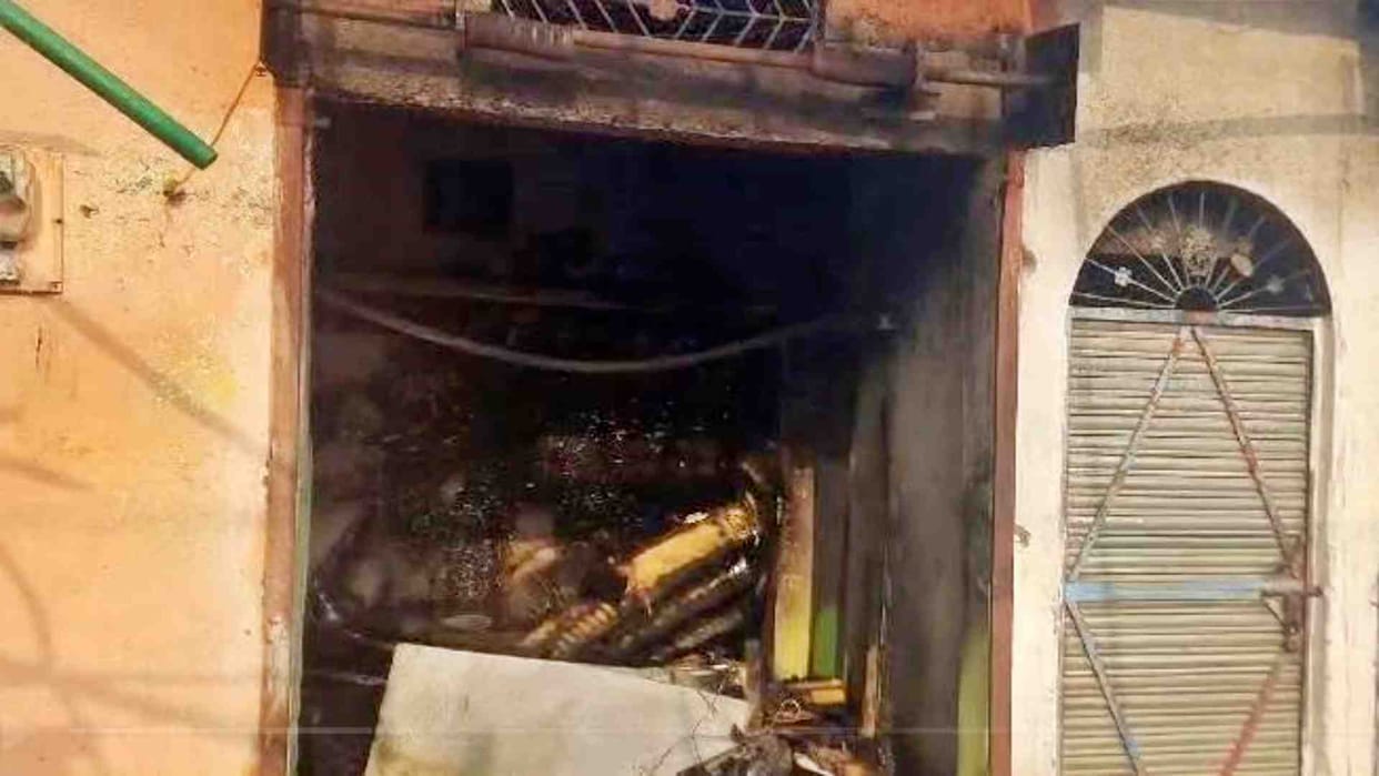 Sagar News: Fire broke out in Ward-15 Mohar grocery shop