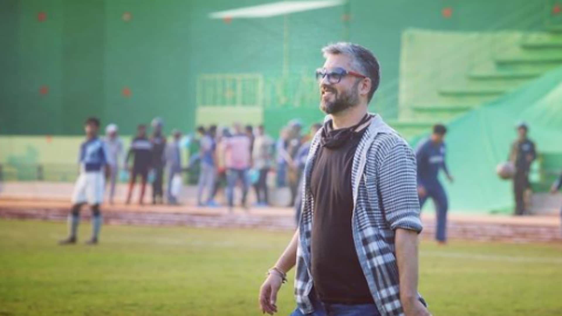 maidaan director amit sharma said there is no similarity between his film and Shah Rukh Khan Chak de india