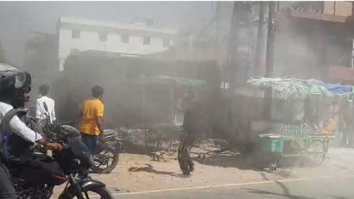 Fire broke out due to short circuit in transformer installed outside hotel in Azamgarh