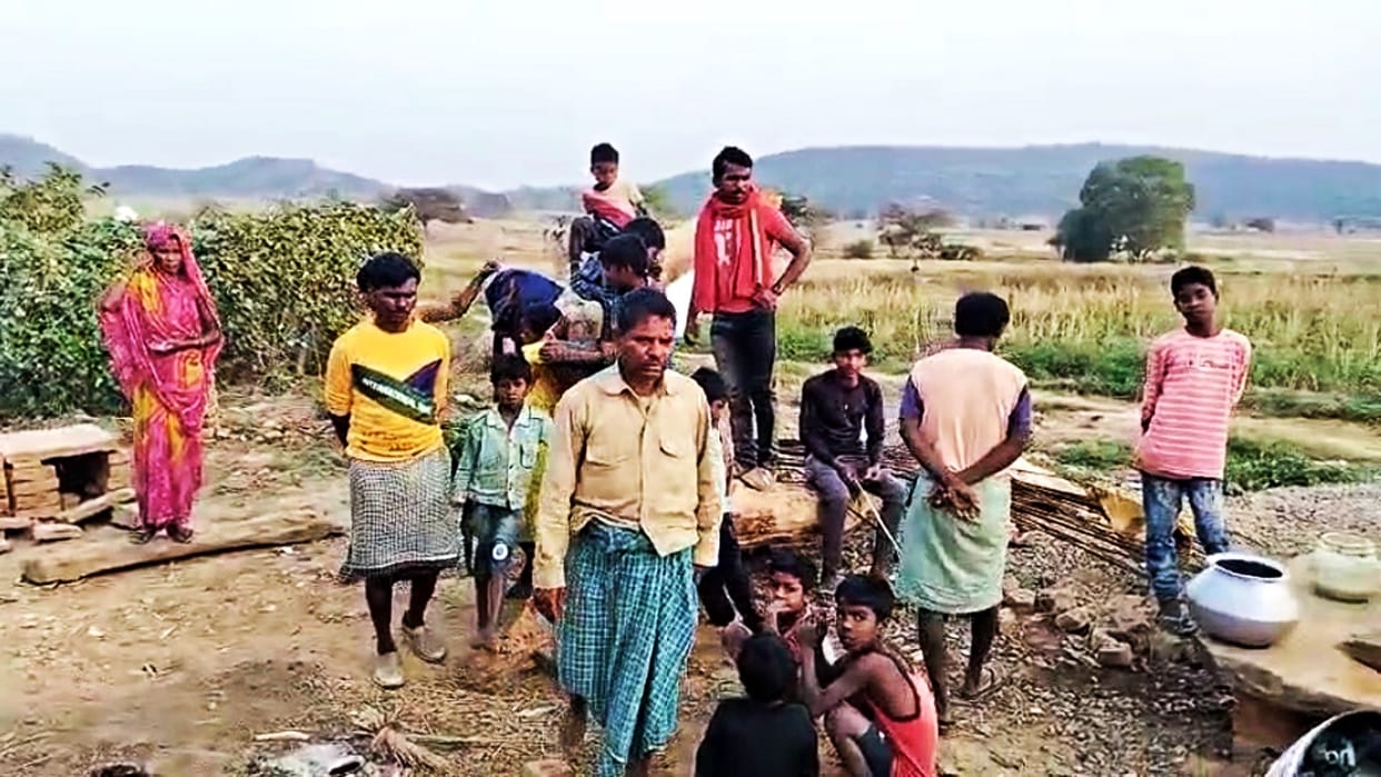 LS Polls: Kaimur Pahadi people says Generations passed without education but no school built in Jigani village