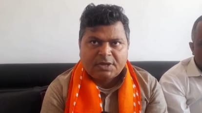 LS Polls: BJP candidate from Muzaffarpur Rajbhushan Chaudhary has targeted Ajay Nishad for joining Congress