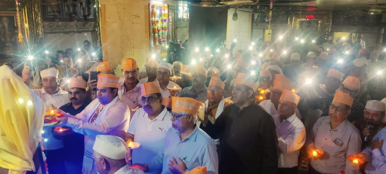 Celebration of Jhoolelal Jayanti starts in Lucknow.