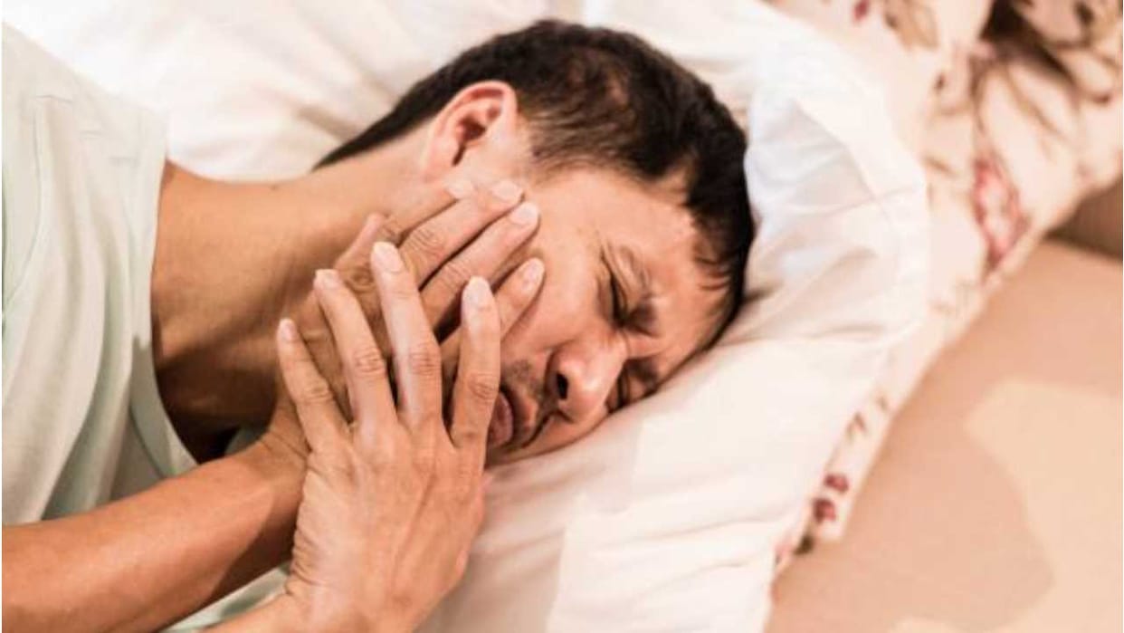 mumps infection outbreak in delhi ncr know mumps symptoms and risk factors