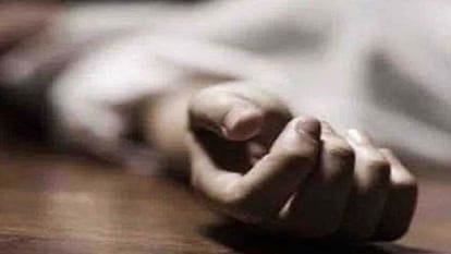 Fed up with the physical and mental torture of her lover, girl committed suicide