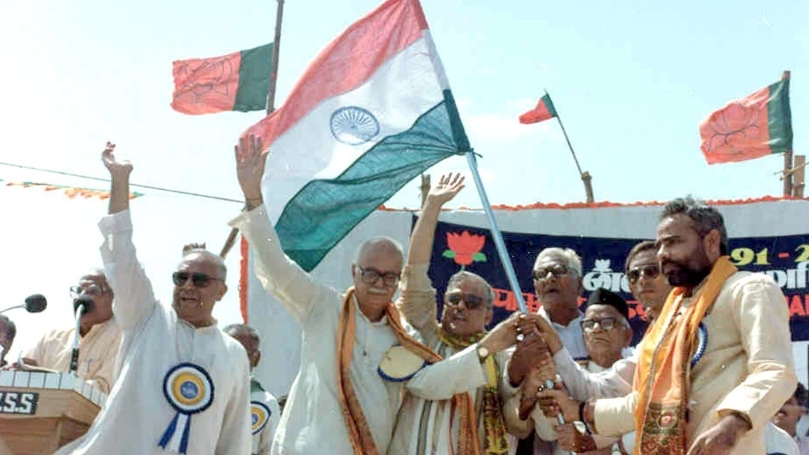 Top News Headline Today Important And Big News Stories Of 3 April 2024 Updates On Amar Ujala