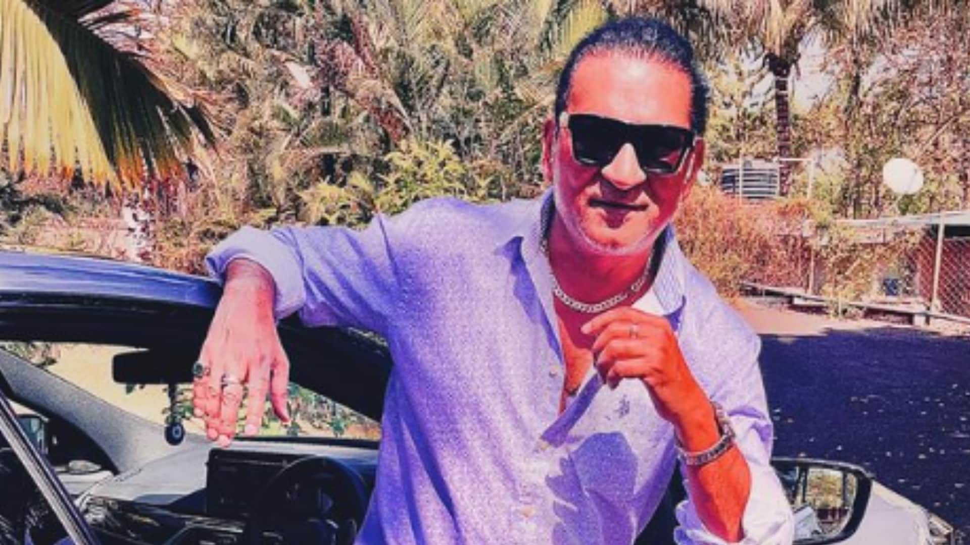 Abhijeet Bhattacharya says Mahatma Gandhi Was Father Of Nation For Pakistan Not India see statement