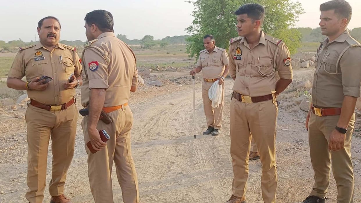 Hamirpur: 25 days old dead body of a youth found in a 50 feet deep pit
