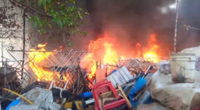 Rakhi Mandi fire, Ashes of all-round destruction, some's hopes burnt and others' hopes burnt