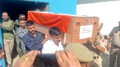 Police clash with miscreants in Kathua one PSI martyr and gangster killed in shootout