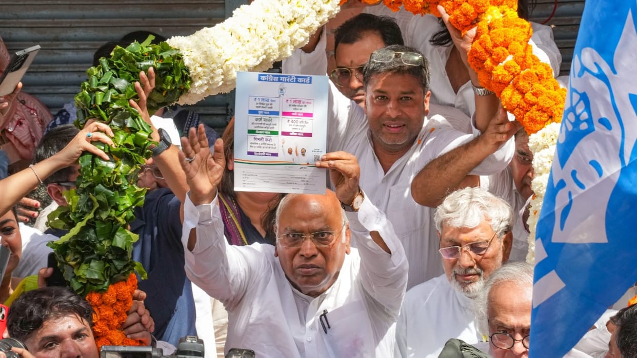 'Modi ki guarantee' unsuccessful, does not reach people: Mallikarjun Kharge