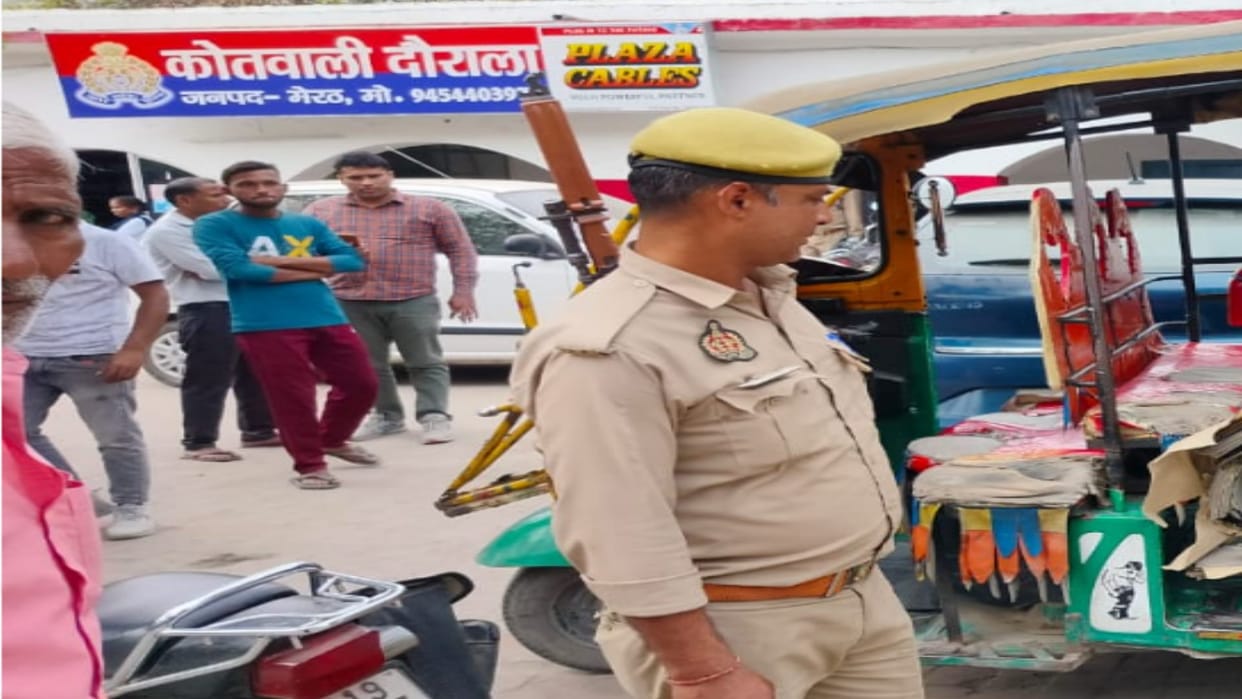 Gay case Daurala of in Meerut, girl breaks head of her friend husband