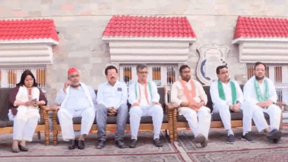 Lok Sabha Election 2024 Satta Ka Sangram Chunavi Rath Coverage talk to political leaders in Bulandshahr up New