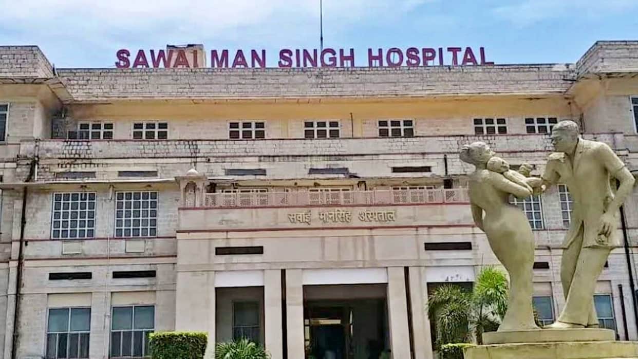 Jaipur News: Indian MBBS student suffers brain stroke in Kazakhstan, airlifted to Jaipur and admitted to SMS