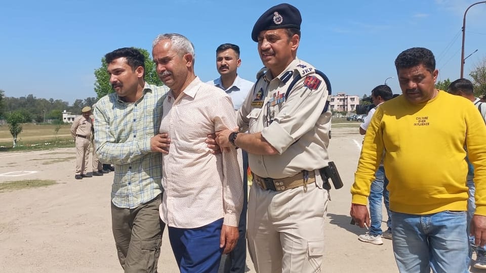 DGP rr swain Vows Aggressive Crackdown on Crime during Wreath laying ceremony of Martyr PSI Deepak Sharma