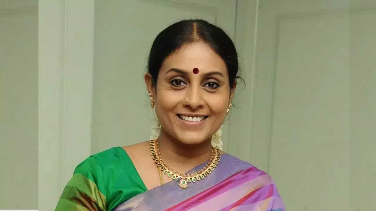 Saranya Ponvannan gives death threat to Neighbor complaint files against tamil actress