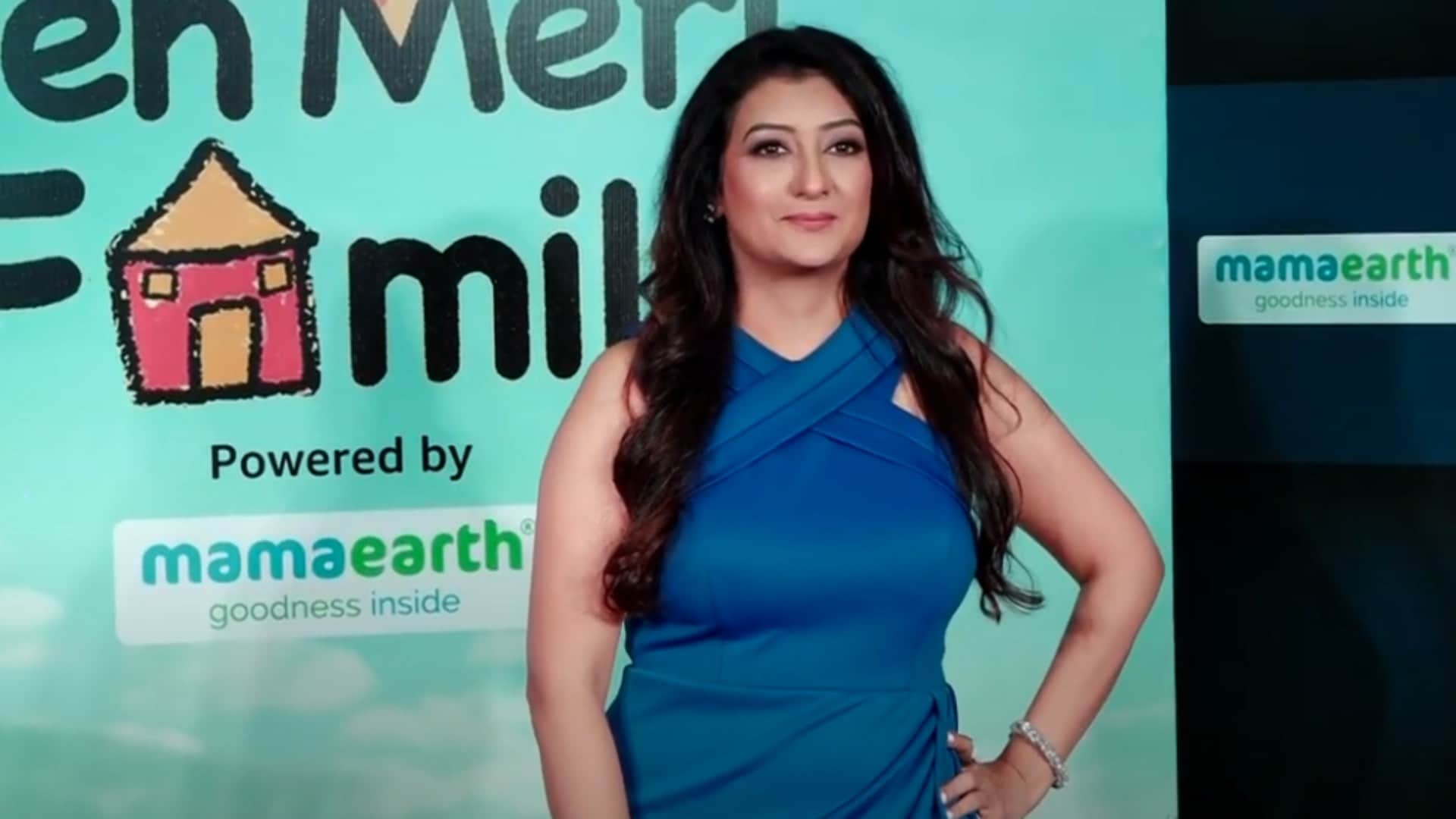 juhi parmar stole the show in screening rajesh kumar show yeh Meri Family S3 whole awasthi family was present