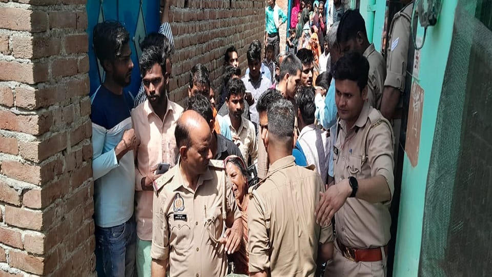 Dead body of married woman found hanging in in-laws house