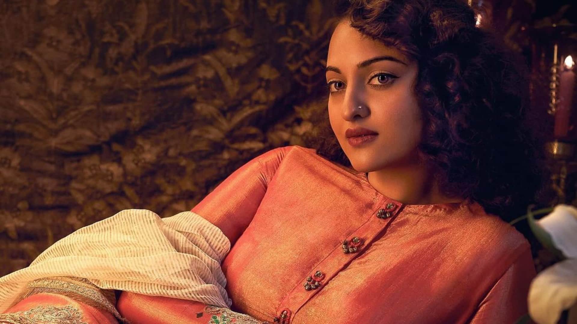 Sonakshi Sinha Performed Bappa Aarti with husband Zaheer Iqbal, celebrated first Ganesh Utsav after marriage