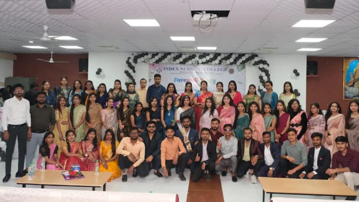 Indore News: 'Students should be prepared for future challenges', teachers gave lessons to move ahead with far