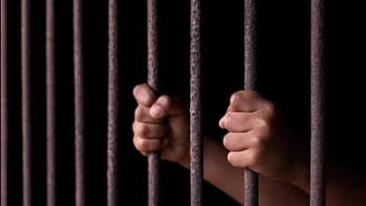 Learned skills behind bars... Coming out, they are helping the youth to quit addiction