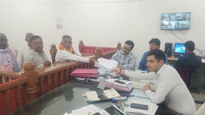 21 candidates filed nomination for Aligarh Lok Sabha