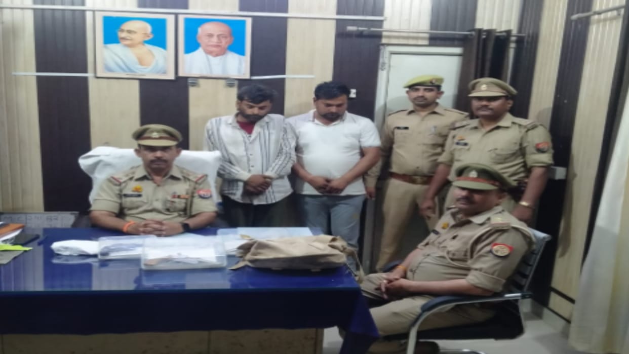 Kharkhoda police busted pistol factory in car in Meerut and case registered against accused