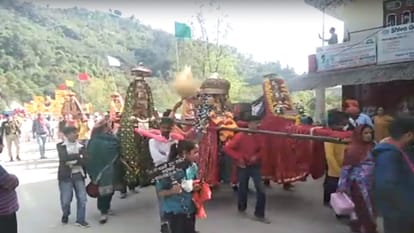 Dharampur Devta and Nalwad Fair inaugurated with grand Jaleb, two dozen Gods and Goddesses arrived