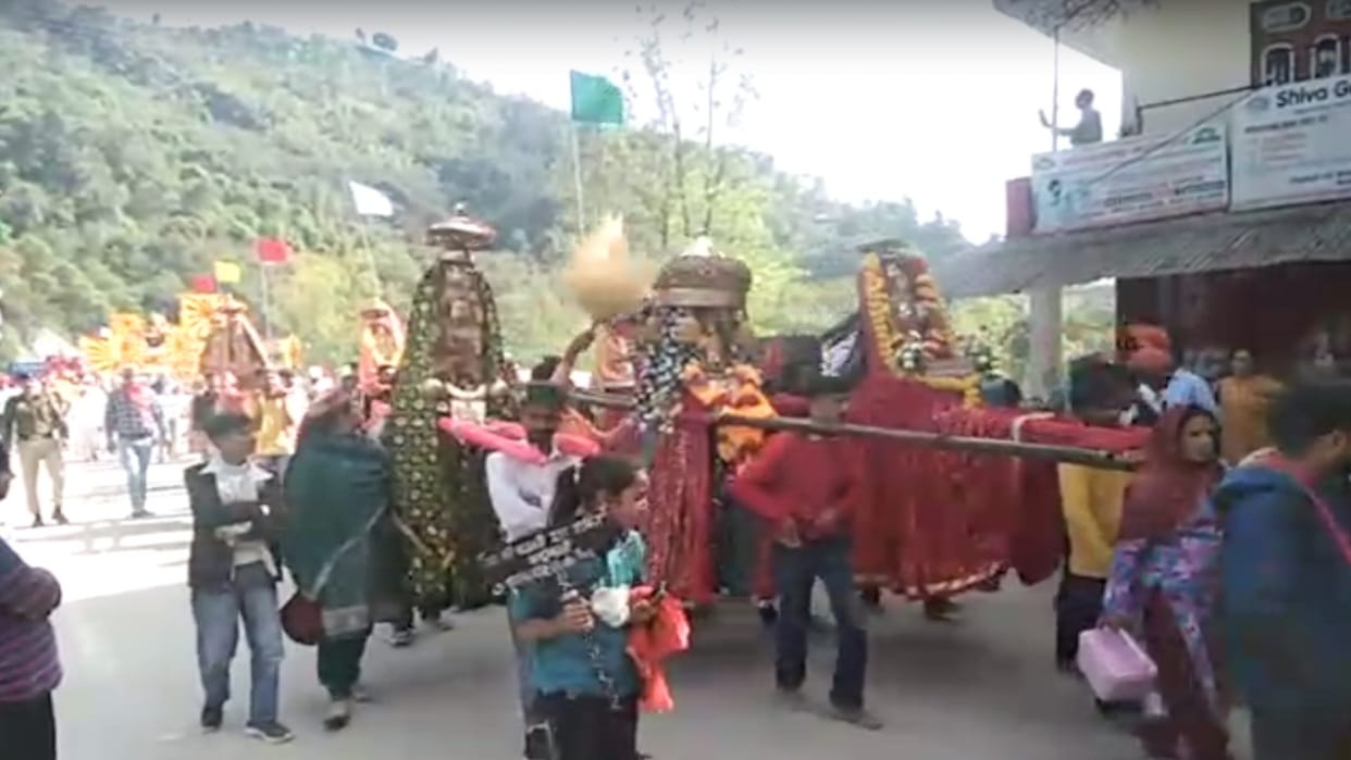 Dharampur Devta and Nalwad Fair inaugurated with grand Jaleb, two dozen Gods and Goddesses arrived