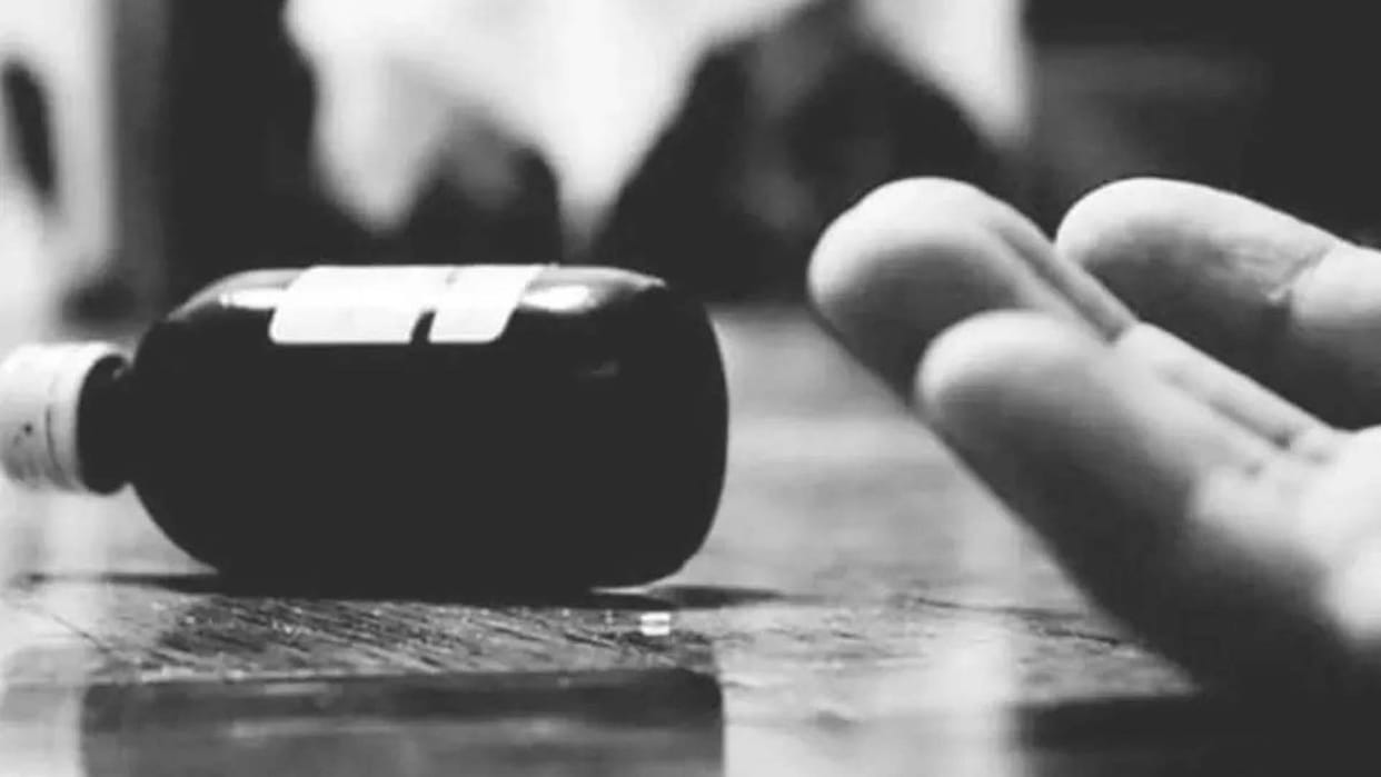 Farmer Dies After Consuming Poison Mixed with Alcohol Following Argument with Son
