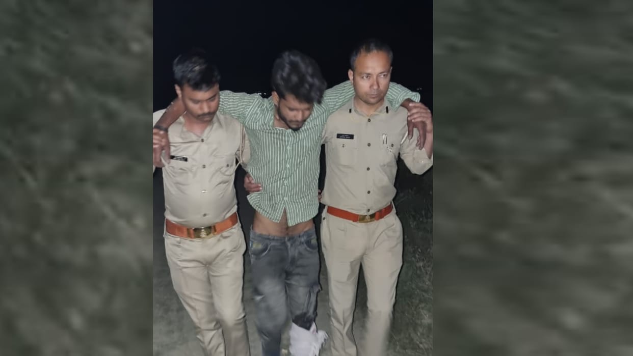 Rape accused injured in police encounter in Ambedkar nagar.