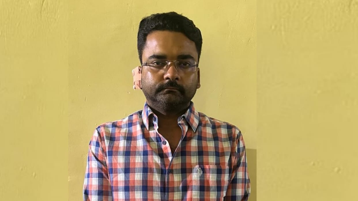 RO ARO paper leak case accused arrested in UP STF.